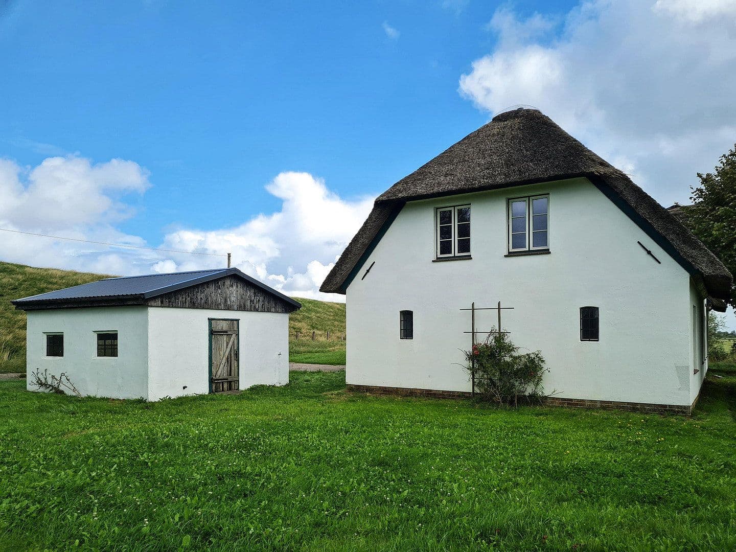 Predaj domu 162 m², pozemok 4.997 m², Tetenbüll, Šlezvicko-Holštajnsko Predaj domu 162 m², pozemok 4.997 m², Tetenbüll, Šlezvicko-Holštajnsko