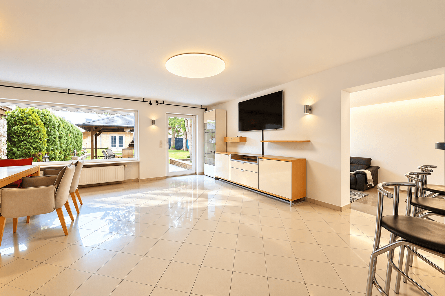 Predaj domu 205 m², pozemok 500 m², Hainbuchen Str. 18, Taufkirchen, Bavorsko Predaj domu 205 m², pozemok 500 m², Hainbuchen Str. 18, Taufkirchen, Bavorsko