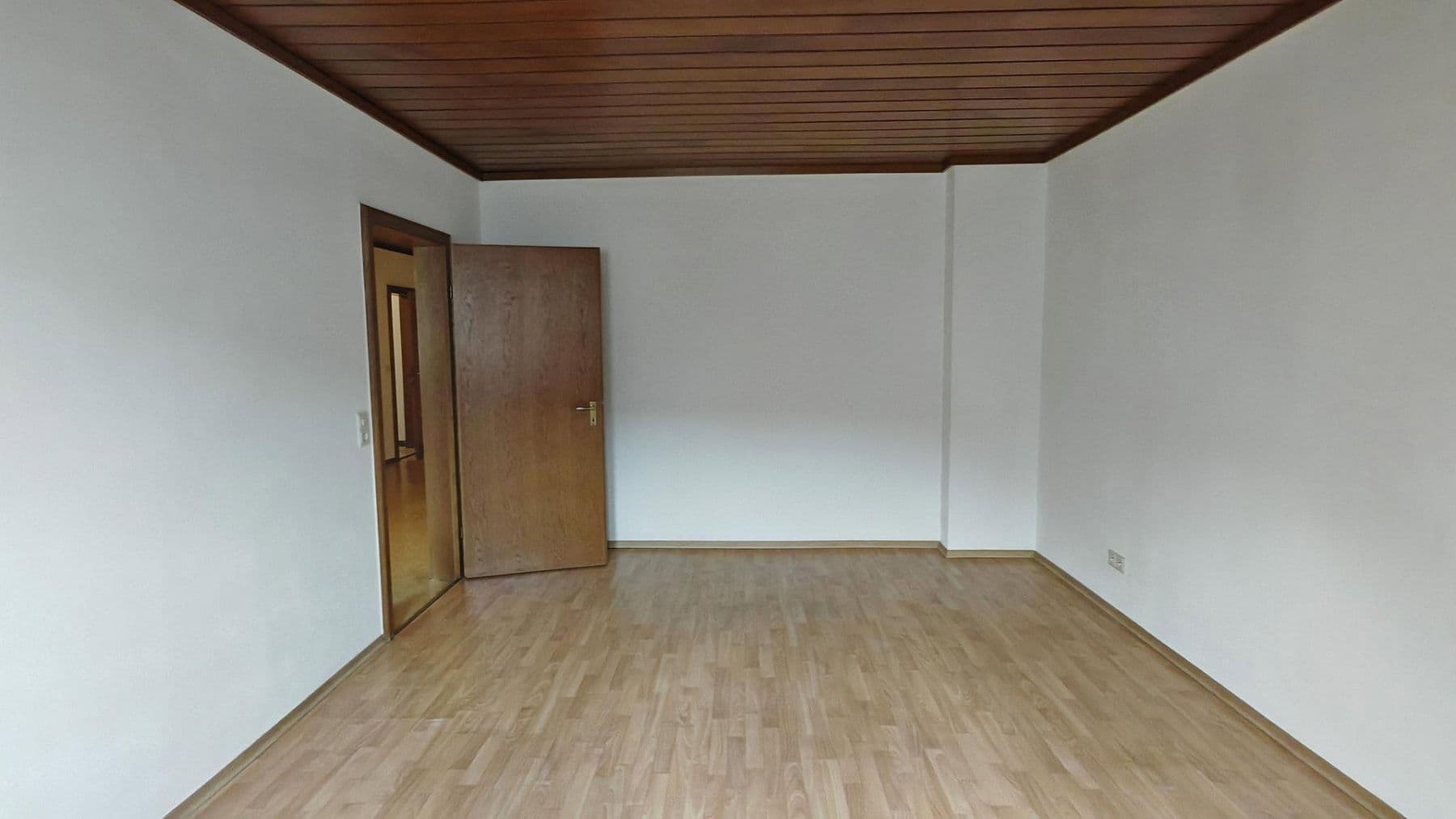 Prenájom bytu 2-izbový 60 m², Bahnhofstr. 24, Oberviechtach, Bavorsko Prenájom bytu 2-izbový 60 m², Bahnhofstr. 24, Oberviechtach, Bavorsko