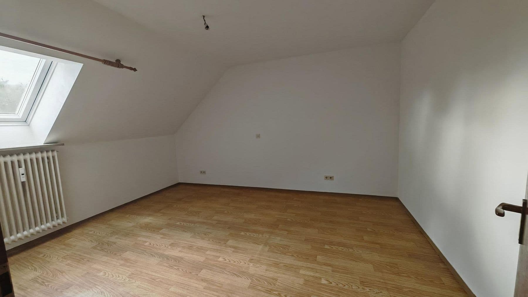 Prenájom bytu 2-izbový 60 m², Bahnhofstr. 24, Oberviechtach, Bavorsko Prenájom bytu 2-izbový 60 m², Bahnhofstr. 24, Oberviechtach, Bavorsko