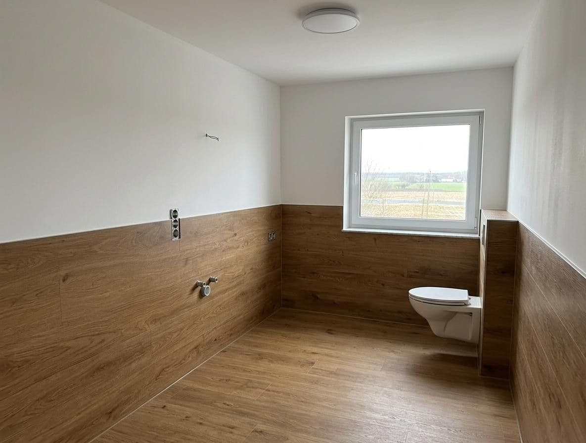 Prenájom bytu 1-izbový 49 m², Oberschwarzach, Bavorsko Prenájom bytu 1-izbový 49 m², Oberschwarzach, Bavorsko