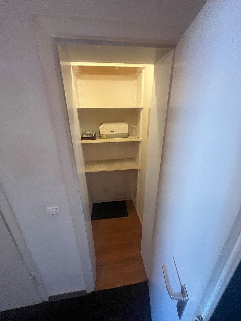 Prenájom bytu 3-izbový 75 m², Ahlmannshof 10, Gelsenkirchen, Severné Porýnie - Westfálsko Prenájom bytu 3-izbový 75 m², Ahlmannshof 10, Gelsenkirchen, Severné Porýnie - Westfálsko