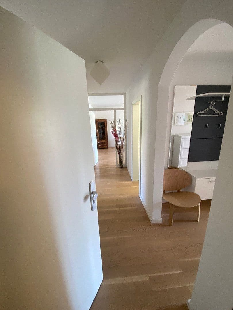 Prenájom bytu 4-izbový 104 m², Unterföhring, Bavorsko Prenájom bytu 4-izbový 104 m², Unterföhring, Bavorsko