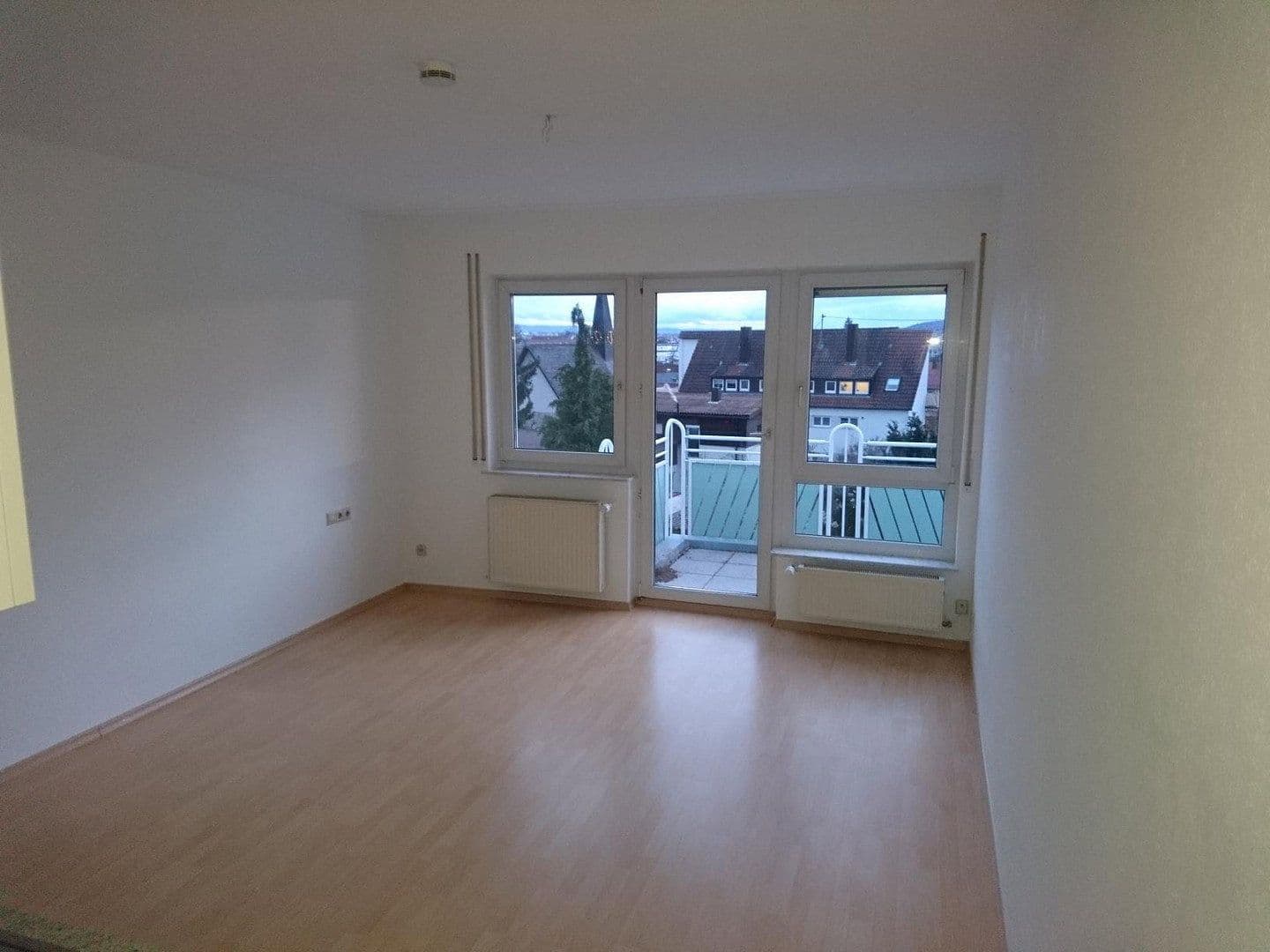 Prenájom bytu 2-izbový 56 m², Filderstadt, Bádensko-Wurttembersko Prenájom bytu 2-izbový 56 m², Filderstadt, Bádensko-Wurttembersko