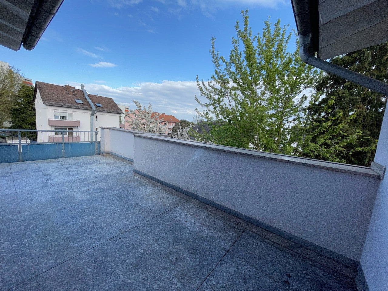 Prenájom bytu 4-izbový 104 m², Hattersheim am Main, Hesensko Prenájom bytu 4-izbový 104 m², Hattersheim am Main, Hesensko