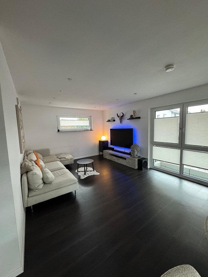 Predaj domu 206 m², pozemok 490 m², Rheinau, Bádensko-Wurttembersko Predaj domu 206 m², pozemok 490 m², Rheinau, Bádensko-Wurttembersko