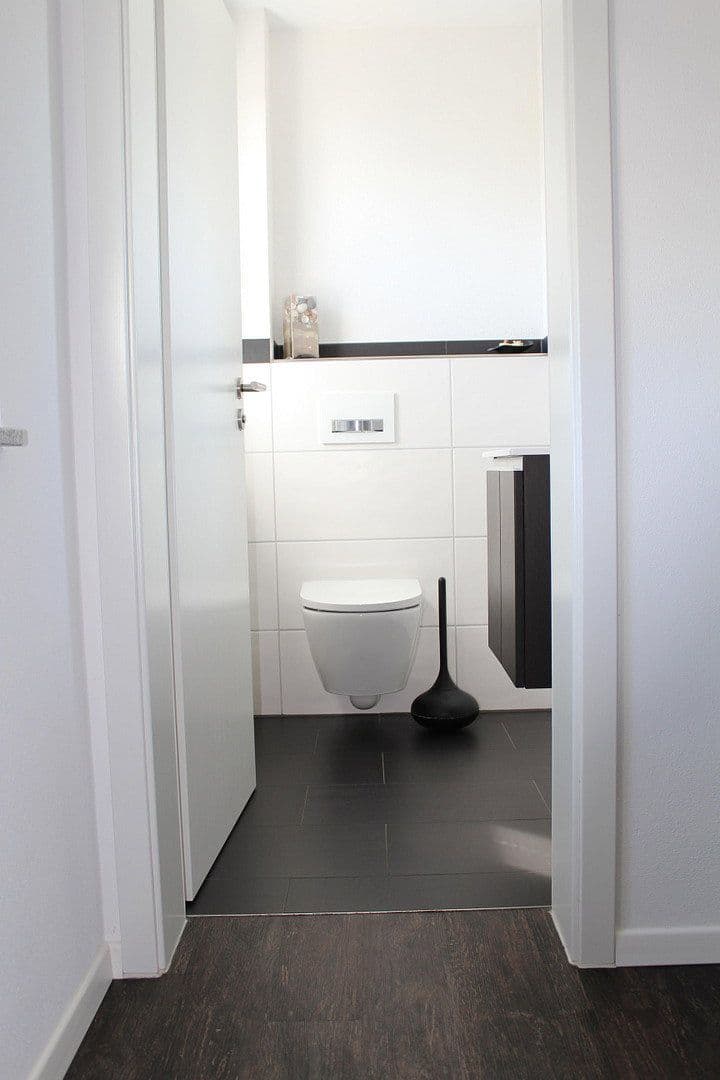 Predaj domu 206 m², pozemok 490 m², Rheinau, Bádensko-Wurttembersko Predaj domu 206 m², pozemok 490 m², Rheinau, Bádensko-Wurttembersko