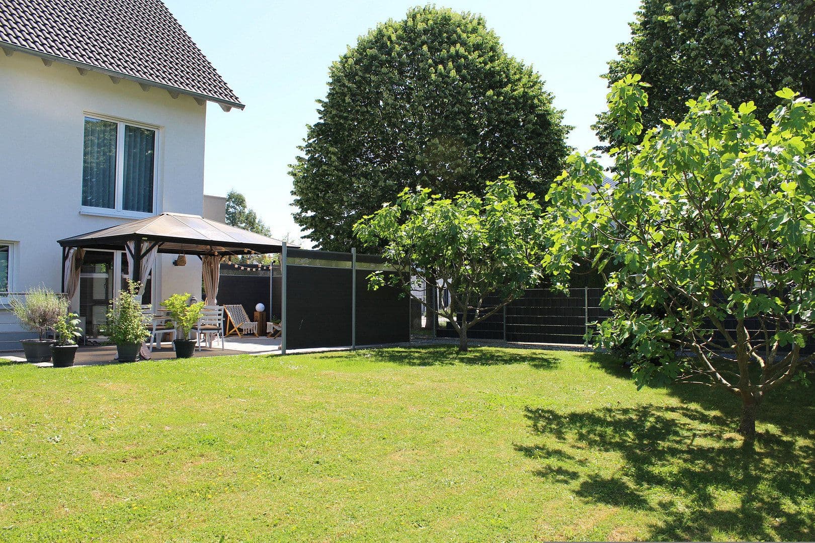 Predaj domu 206 m², pozemok 490 m², Rheinau, Bádensko-Wurttembersko Predaj domu 206 m², pozemok 490 m², Rheinau, Bádensko-Wurttembersko