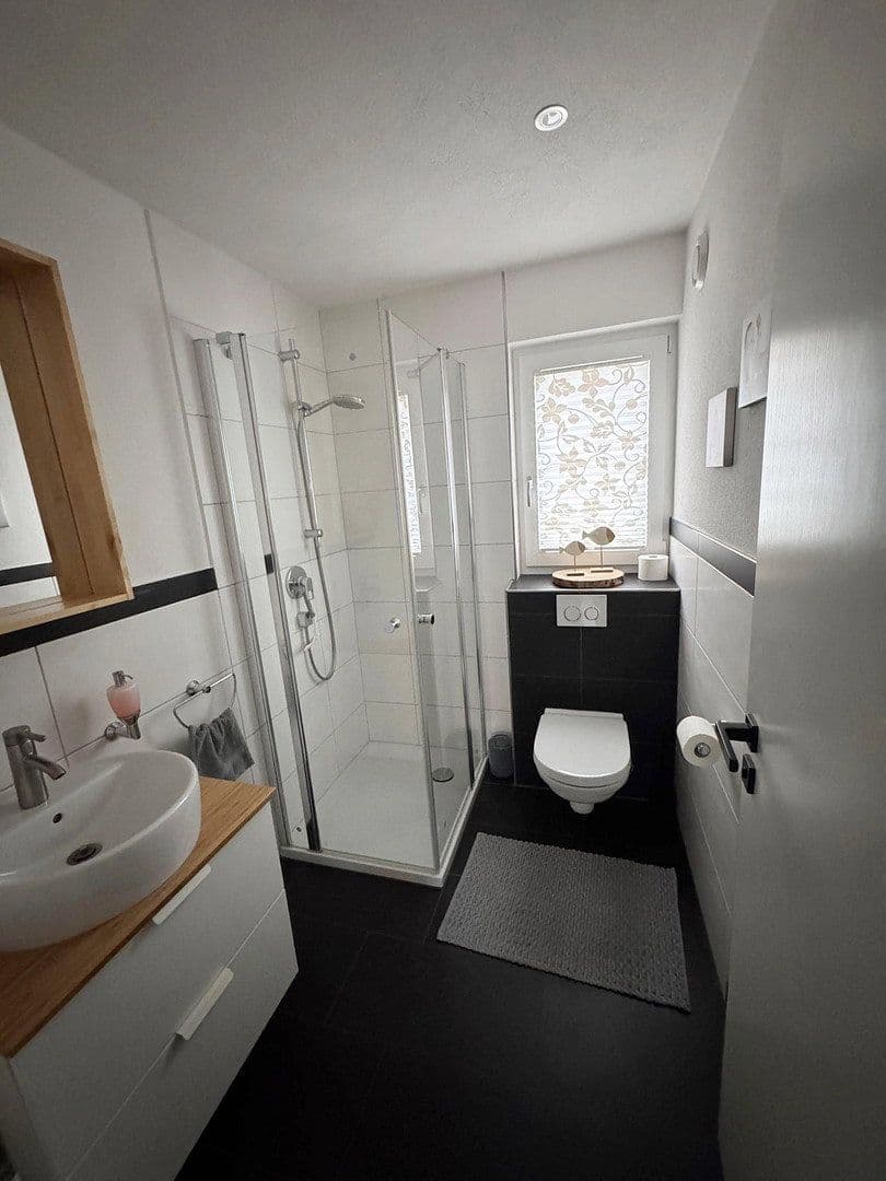 Predaj domu 206 m², pozemok 490 m², Rheinau, Bádensko-Wurttembersko Predaj domu 206 m², pozemok 490 m², Rheinau, Bádensko-Wurttembersko