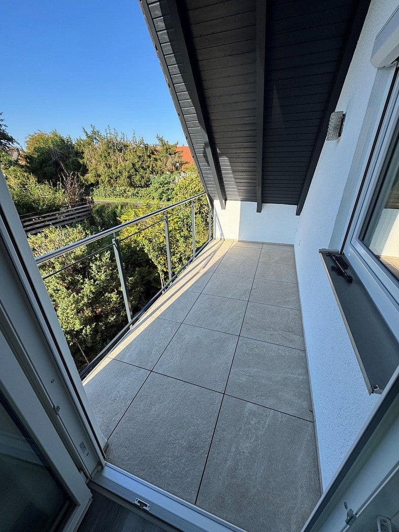 Predaj domu 167 m², pozemok 694 m², Königsberger Strasse 31, Baiersdorf, Bavorsko Predaj domu 167 m², pozemok 694 m², Königsberger Strasse 31, Baiersdorf, Bavorsko