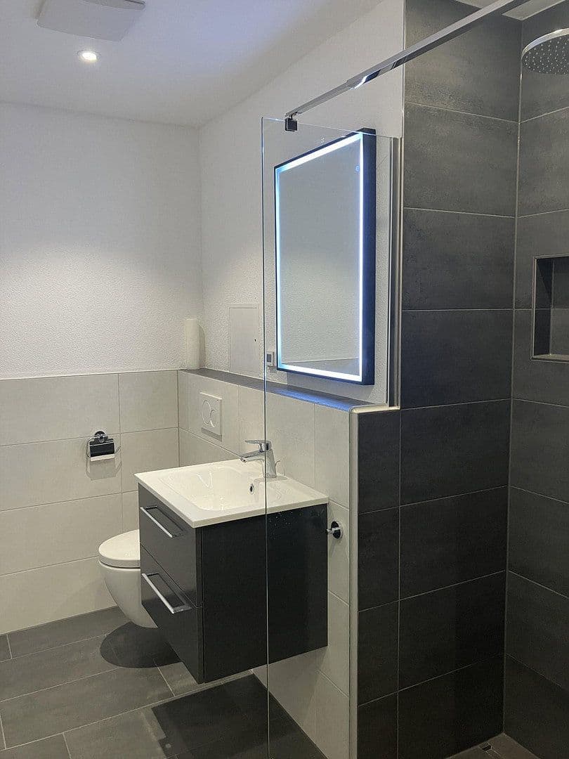 Prenájom bytu 2-izbový 68 m², Hohenheimer Str. 11, Leinfelden-Echterdingen, Bádensko-Wurttembersko Prenájom bytu 2-izbový 68 m², Hohenheimer Str. 11, Leinfelden-Echterdingen, Bádensko-Wurttembersko