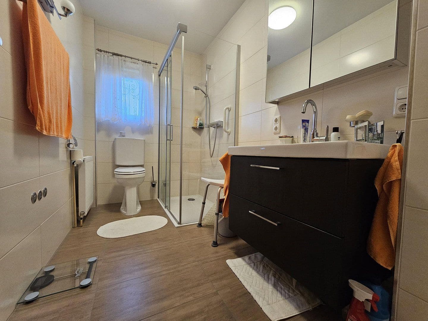 Predaj domu 107 m², pozemok 463 m², Schubertstraße 1, Undenheim, Porýnie-Falcko Predaj domu 107 m², pozemok 463 m², Schubertstraße 1, Undenheim, Porýnie-Falcko