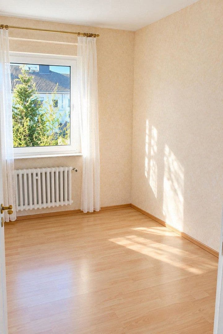 Predaj domu 120 m², pozemok 300 m², Berlin, Berlín Predaj domu 120 m², pozemok 300 m², Berlin, Berlín