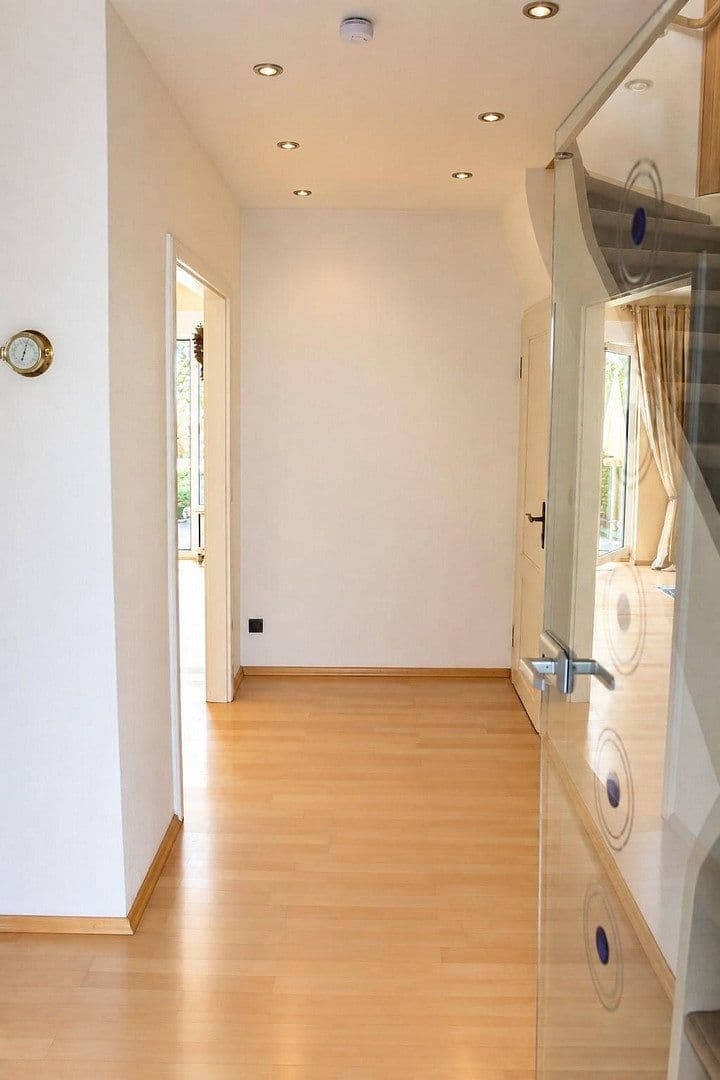 Predaj domu 120 m², pozemok 300 m², Berlin, Berlín Predaj domu 120 m², pozemok 300 m², Berlin, Berlín