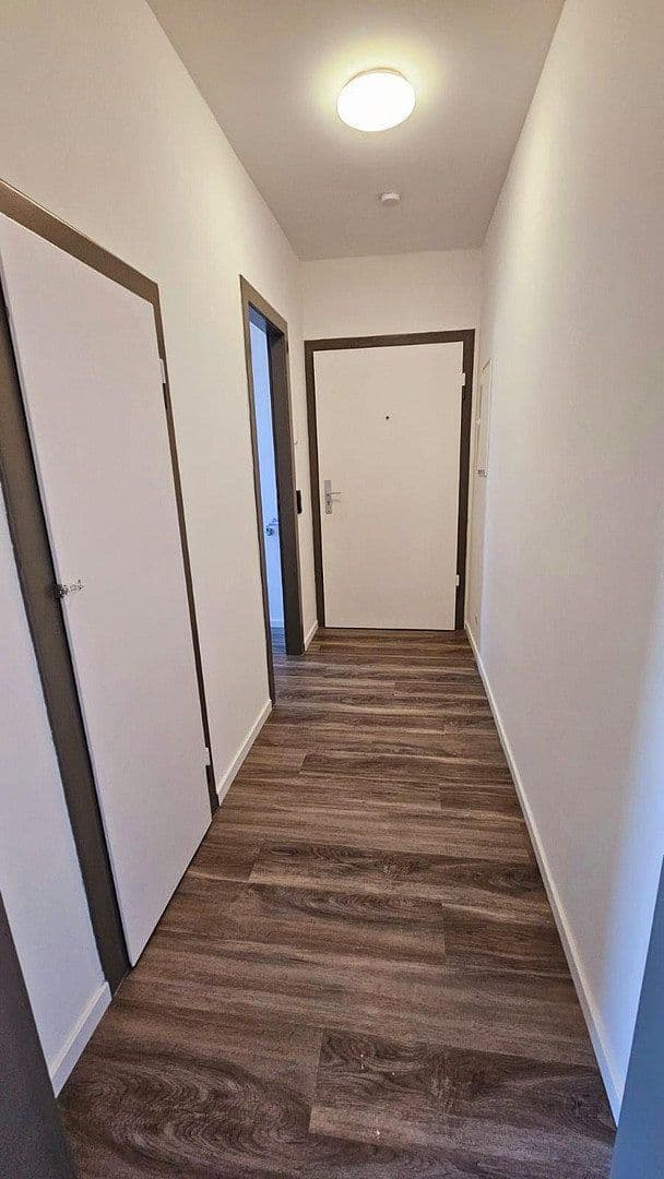Prenájom bytu 2-izbový 50 m², Tilsiter Straße 3, Heiligenhaus, Severné Porýnie - Westfálsko Prenájom bytu 2-izbový 50 m², Tilsiter Straße 3, Heiligenhaus, Severné Porýnie - Westfálsko