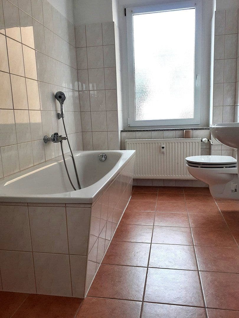 Prenájom bytu 3-izbový 80 m², Annaberg-Buchholz, Sasko Prenájom bytu 3-izbový 80 m², Annaberg-Buchholz, Sasko
