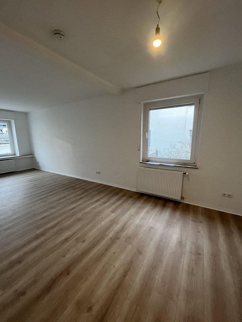 Prenájom bytu 3-izbový 76 m², Brunnenweg 8, Osnabrück, Dolné Sasko Prenájom bytu 3-izbový 76 m², Brunnenweg 8, Osnabrück, Dolné Sasko