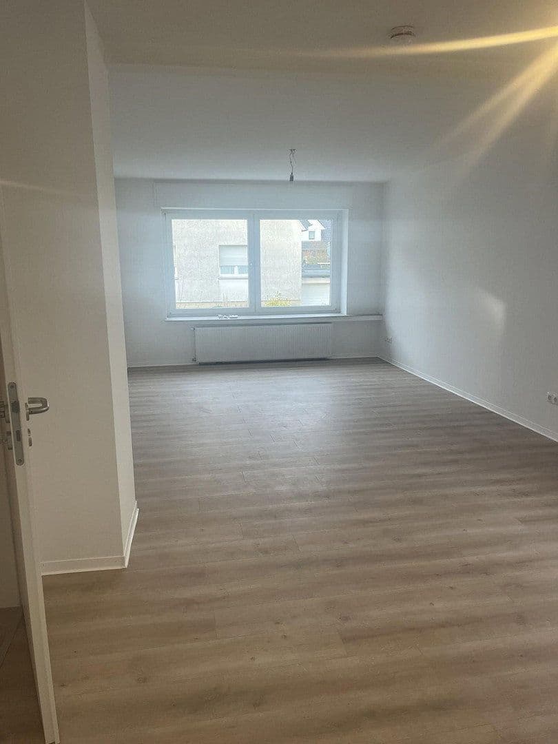 Prenájom bytu 3-izbový 76 m², Brunnenweg 8, Osnabrück, Dolné Sasko Prenájom bytu 3-izbový 76 m², Brunnenweg 8, Osnabrück, Dolné Sasko