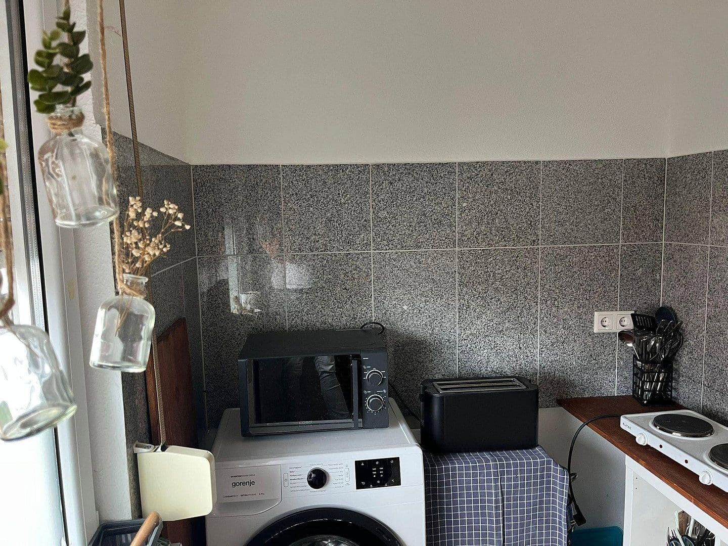 Prenájom bytu 1-izbový 40 m², Wuppertal, Severné Porýnie - Westfálsko Prenájom bytu 1-izbový 40 m², Wuppertal, Severné Porýnie - Westfálsko