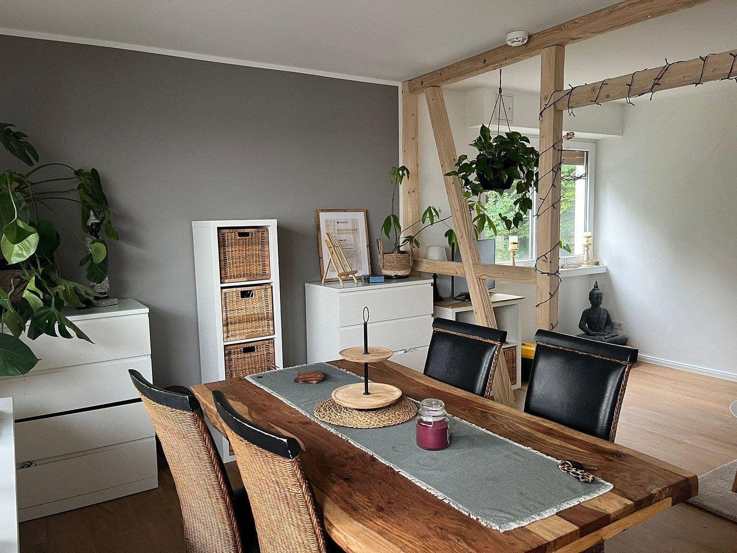 Prenájom bytu 1-izbový 40 m², Wuppertal, Severné Porýnie - Westfálsko Prenájom bytu 1-izbový 40 m², Wuppertal, Severné Porýnie - Westfálsko