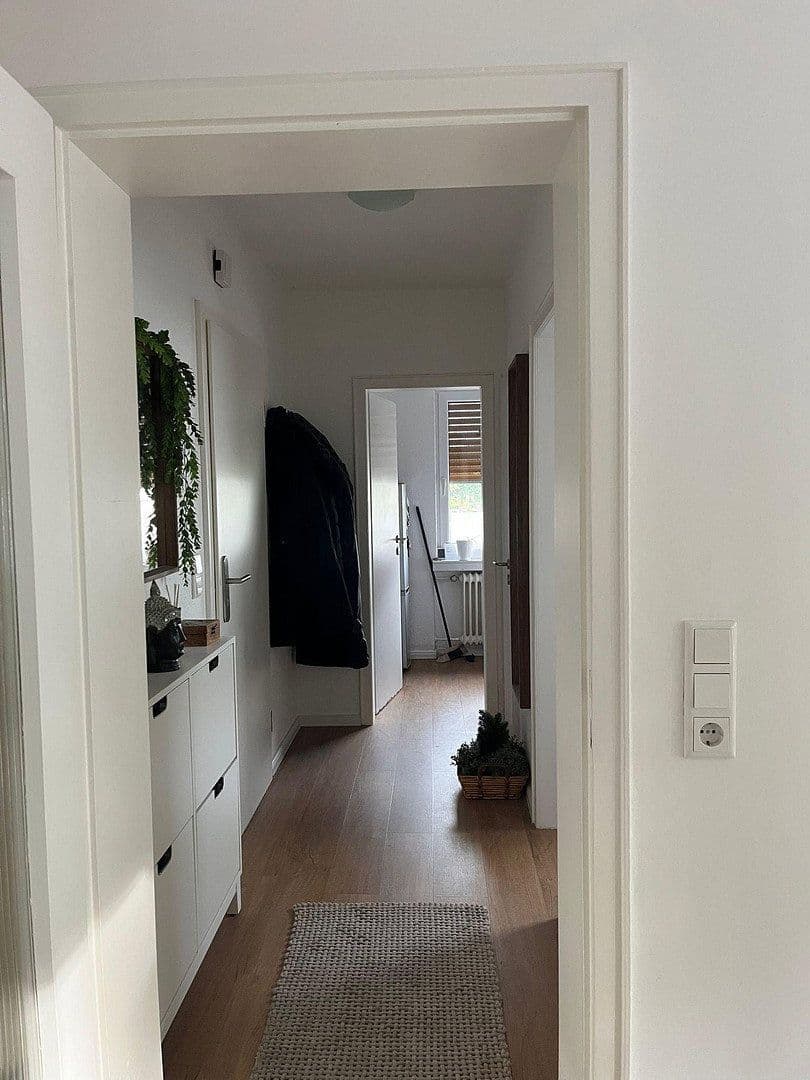 Prenájom bytu 1-izbový 40 m², Wuppertal, Severné Porýnie - Westfálsko Prenájom bytu 1-izbový 40 m², Wuppertal, Severné Porýnie - Westfálsko