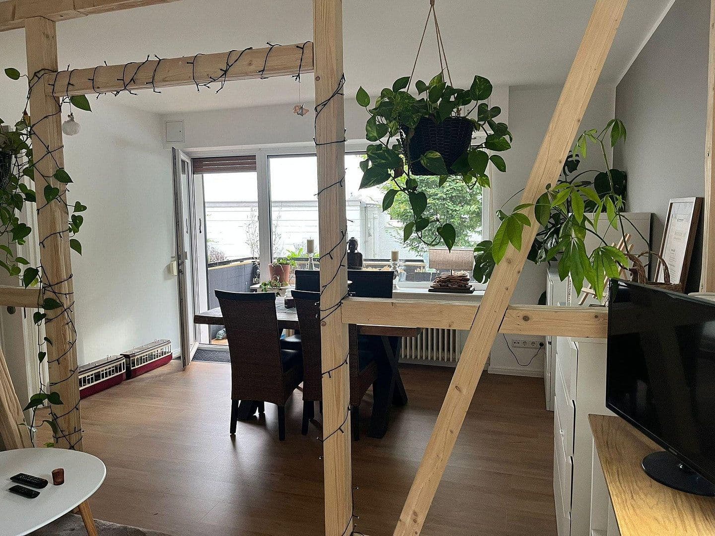 Prenájom bytu 1-izbový 40 m², Wuppertal, Severné Porýnie - Westfálsko Prenájom bytu 1-izbový 40 m², Wuppertal, Severné Porýnie - Westfálsko