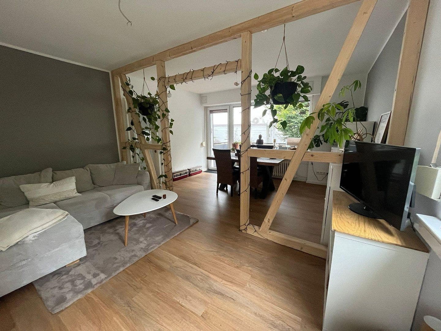 Prenájom bytu 1-izbový 40 m², Wuppertal, Severné Porýnie - Westfálsko Prenájom bytu 1-izbový 40 m², Wuppertal, Severné Porýnie - Westfálsko