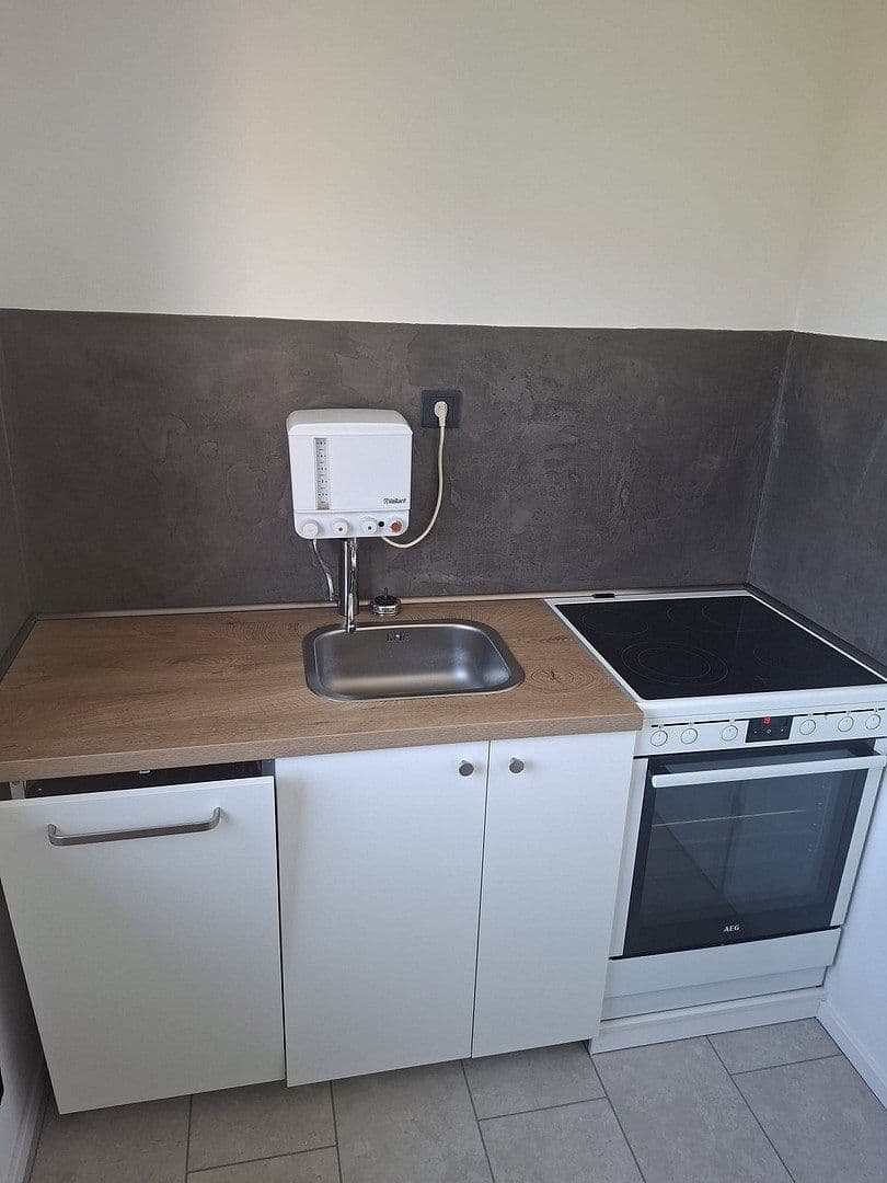 Prenájom bytu 1-izbový 37 m², Winkelsweg 4, Langenfeld (Rheinland), Severné Porýnie - Westfálsko Prenájom bytu 1-izbový 37 m², Winkelsweg 4, Langenfeld (Rheinland), Severné Porýnie - Westfálsko