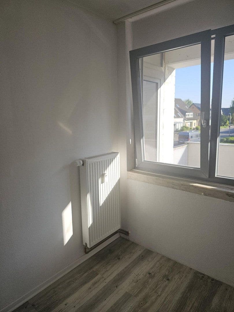 Prenájom bytu 2-izbový 68 m², Dormagen, Severné Porýnie - Westfálsko Prenájom bytu 2-izbový 68 m², Dormagen, Severné Porýnie - Westfálsko
