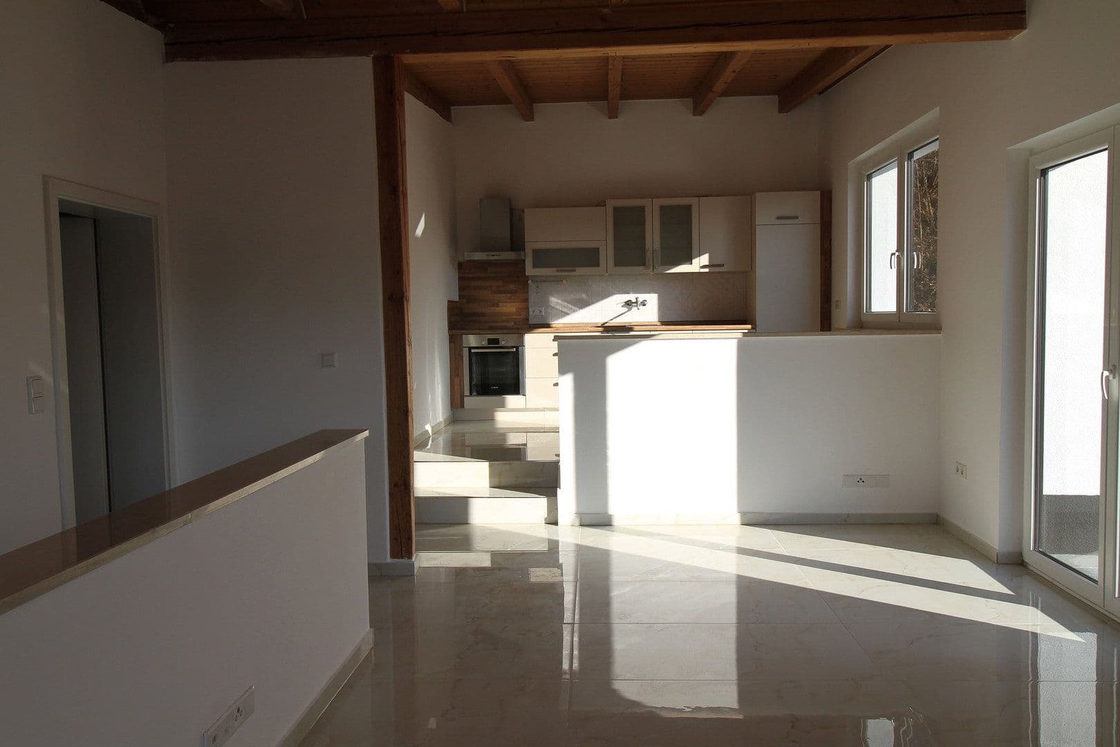 Predaj bytu 3-izbový 72 m², Jahn Strasse 10, Ergoldsbach, Bavorsko Predaj bytu 3-izbový 72 m², Jahn Strasse 10, Ergoldsbach, Bavorsko