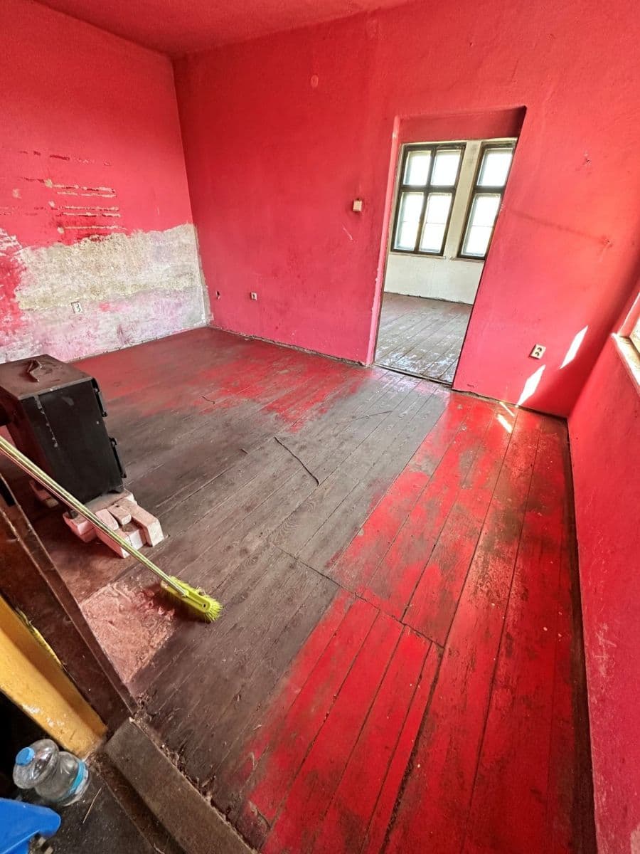 Predaj domu 440 m², pozemok 604 m², Zálužice, Ústecký kraj Predaj domu 440 m², pozemok 604 m², Zálužice, Ústecký kraj