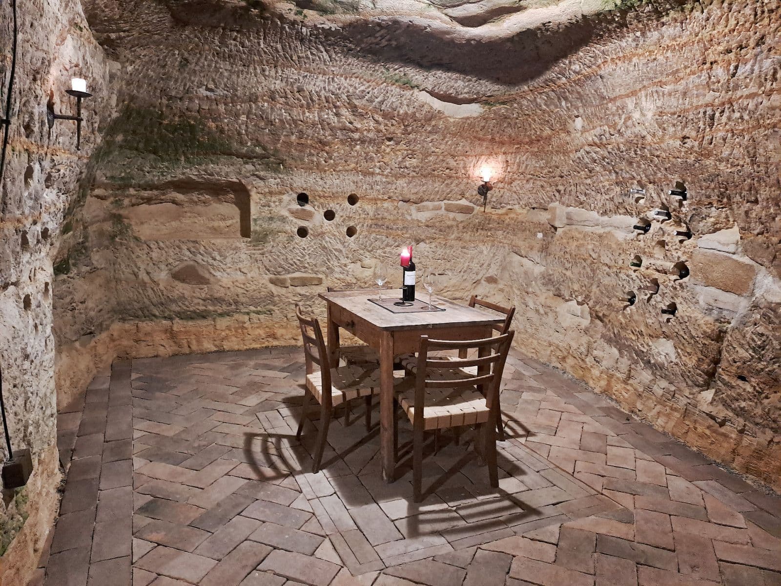 Predaj rekreačného objektu 149 m², pozemok 1.523 m², Dubá, Liberecký kraj Predaj rekreačného objektu 149 m², pozemok 1.523 m², Dubá, Liberecký kraj