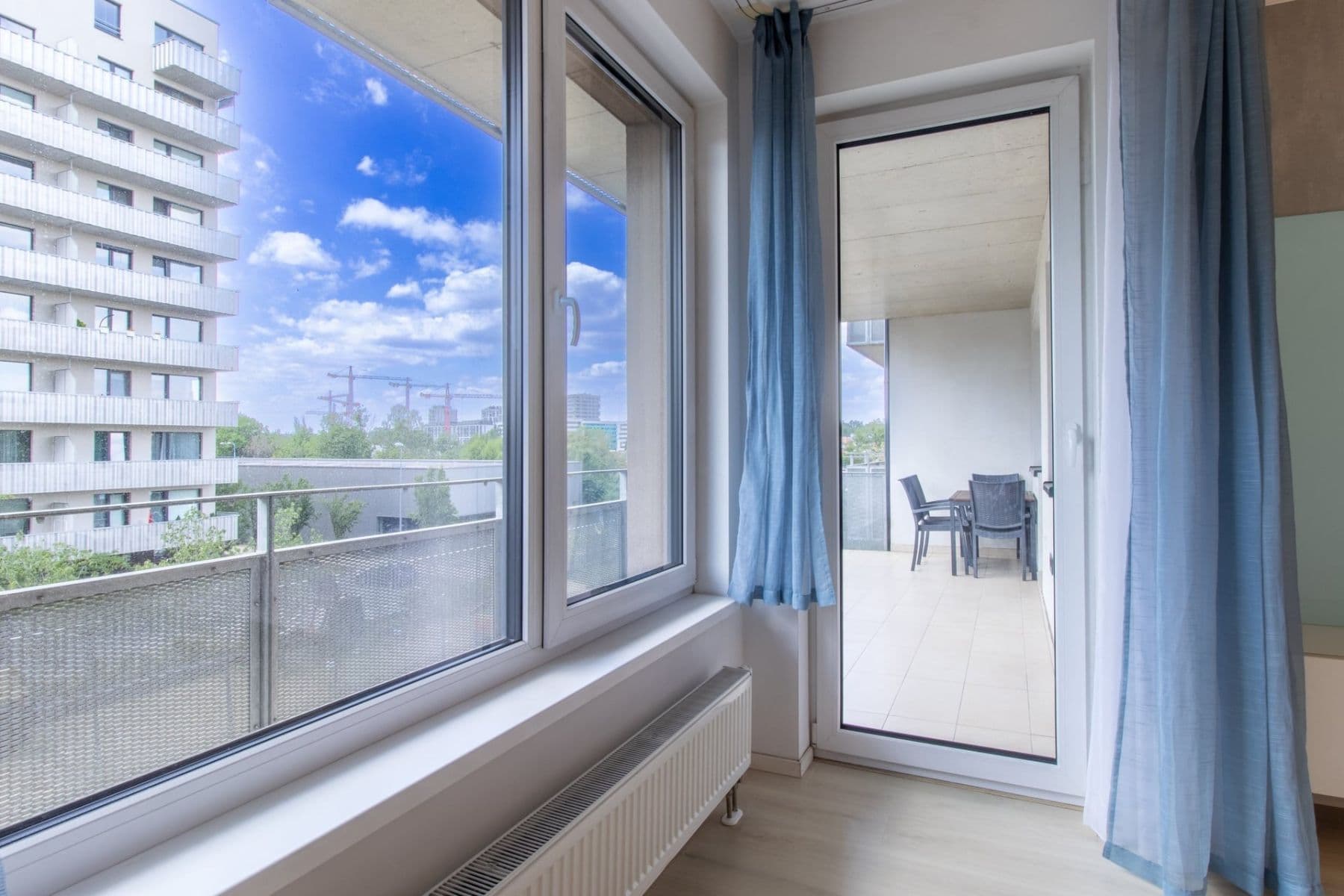 Prenájom bytu 3-izbový 99 m², Zvěřinova, Praha, Praha Prenájom bytu 3-izbový 99 m², Zvěřinova, Praha, Praha
