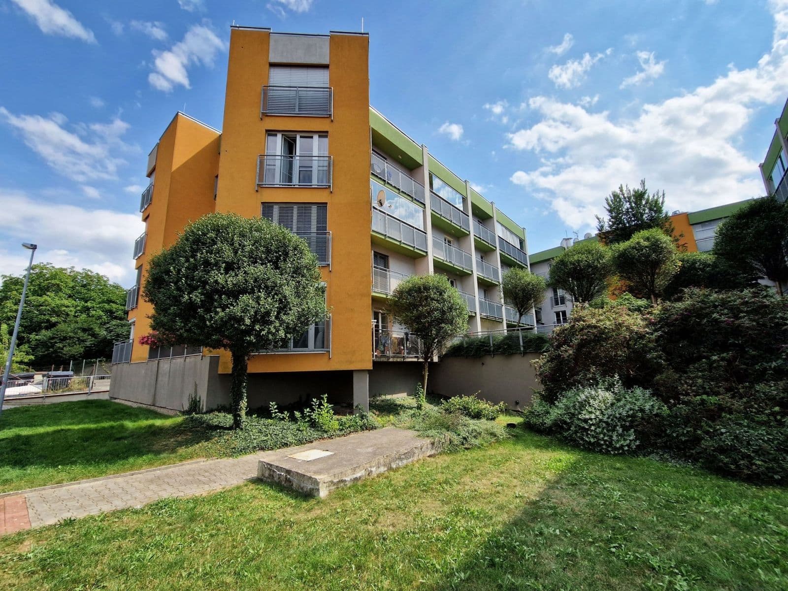 Prenájom bytu 2-izbový 42 m², Meteorologická, Praha, Praha Prenájom bytu 2-izbový 42 m², Meteorologická, Praha, Praha