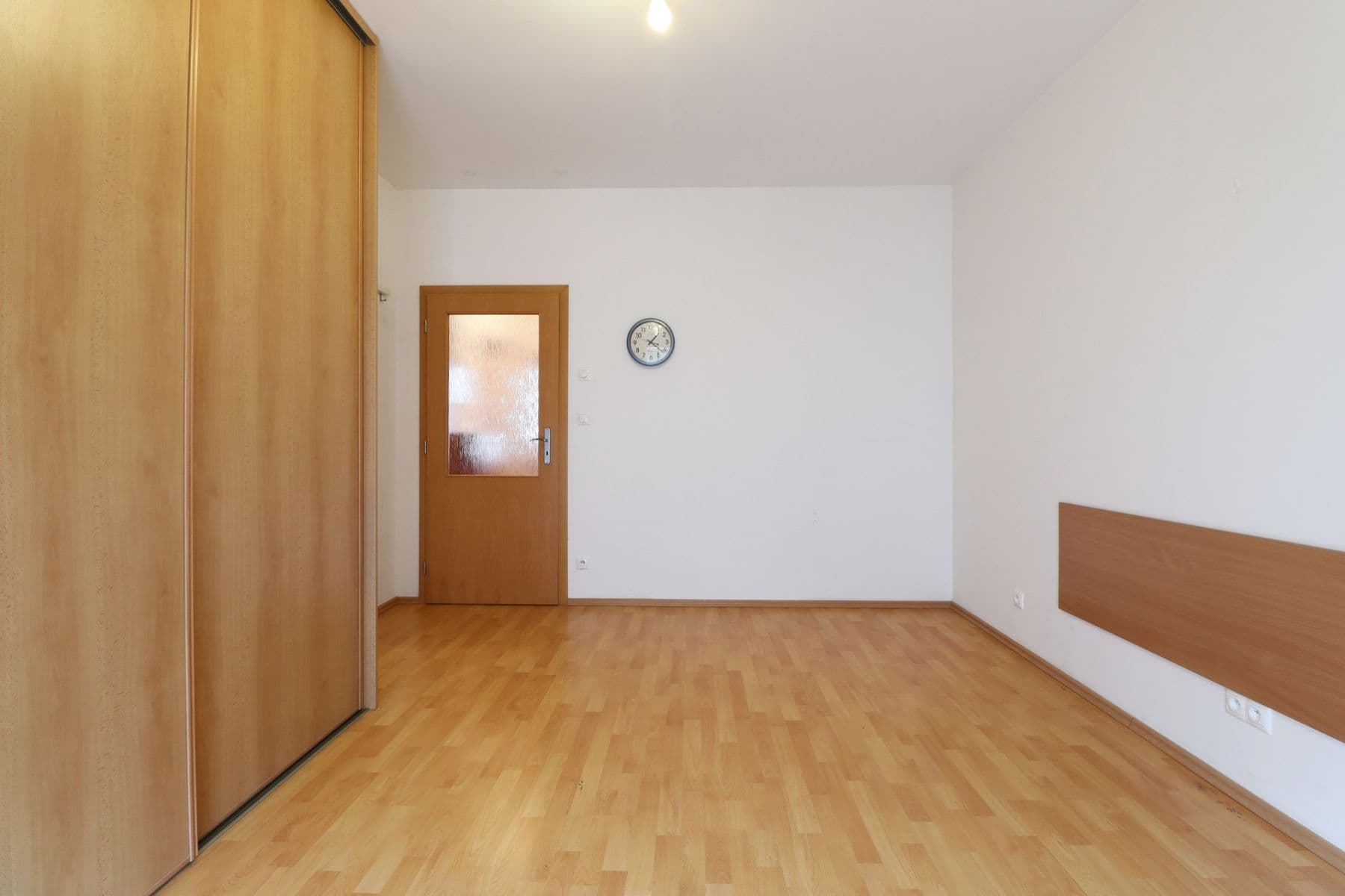 Prenájom bytu 2-izbový 42 m², Meteorologická, Praha, Praha Prenájom bytu 2-izbový 42 m², Meteorologická, Praha, Praha