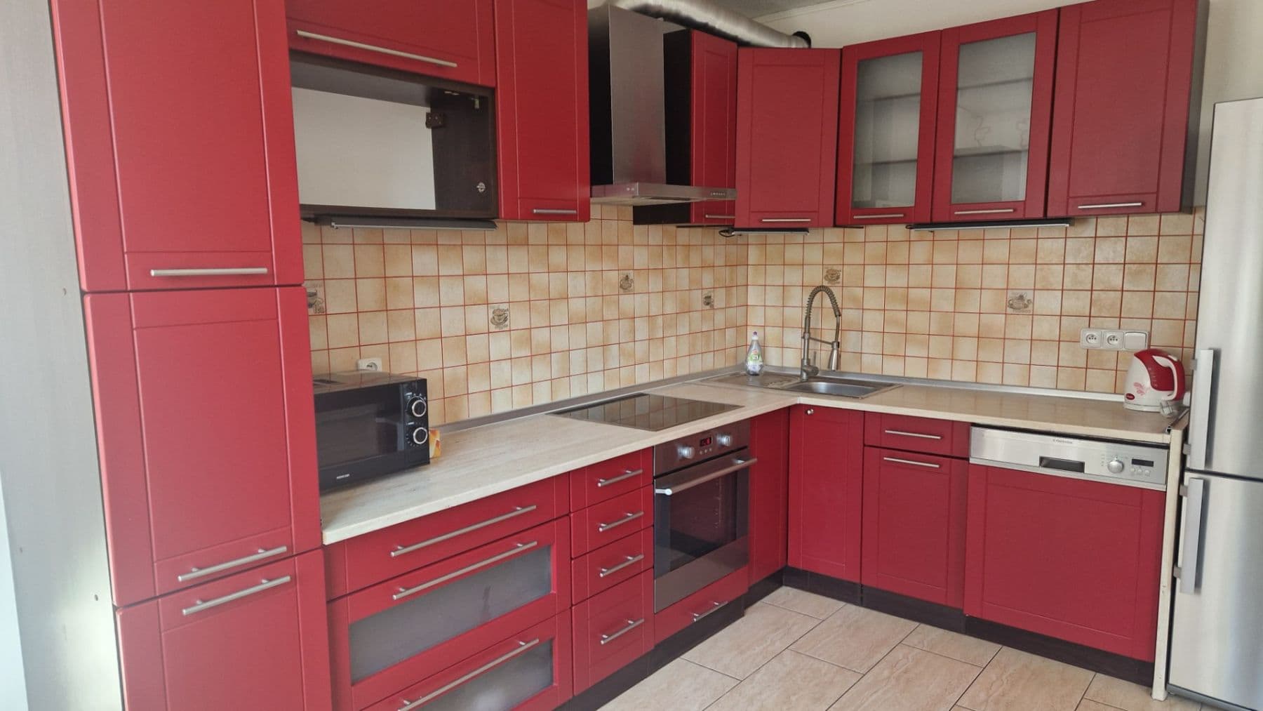 Prenájom bytu 2-izbový 60 m², Famfulíkova, Praha, Praha Prenájom bytu 2-izbový 60 m², Famfulíkova, Praha, Praha
