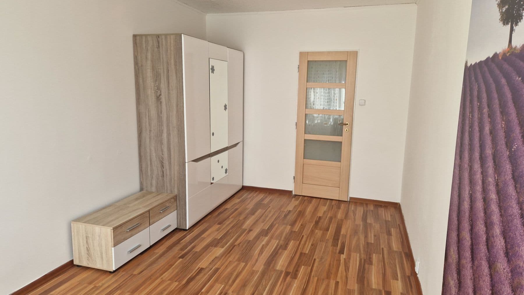 Prenájom bytu 2-izbový 60 m², Famfulíkova, Praha, Praha Prenájom bytu 2-izbový 60 m², Famfulíkova, Praha, Praha