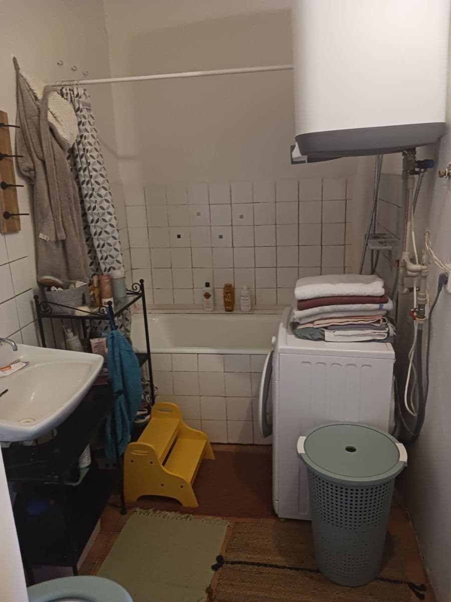 Prenájom bytu 2-izbový 54 m², Tisá, Ústecký kraj Prenájom bytu 2-izbový 54 m², Tisá, Ústecký kraj