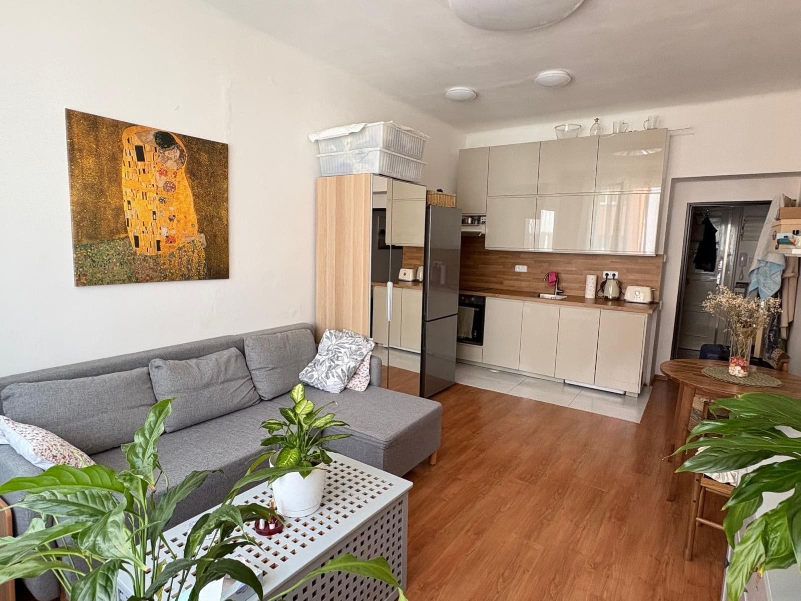 Prenájom bytu 1-izbový 25 m², Poupětova, Praha, Praha Prenájom bytu 1-izbový 25 m², Poupětova, Praha, Praha