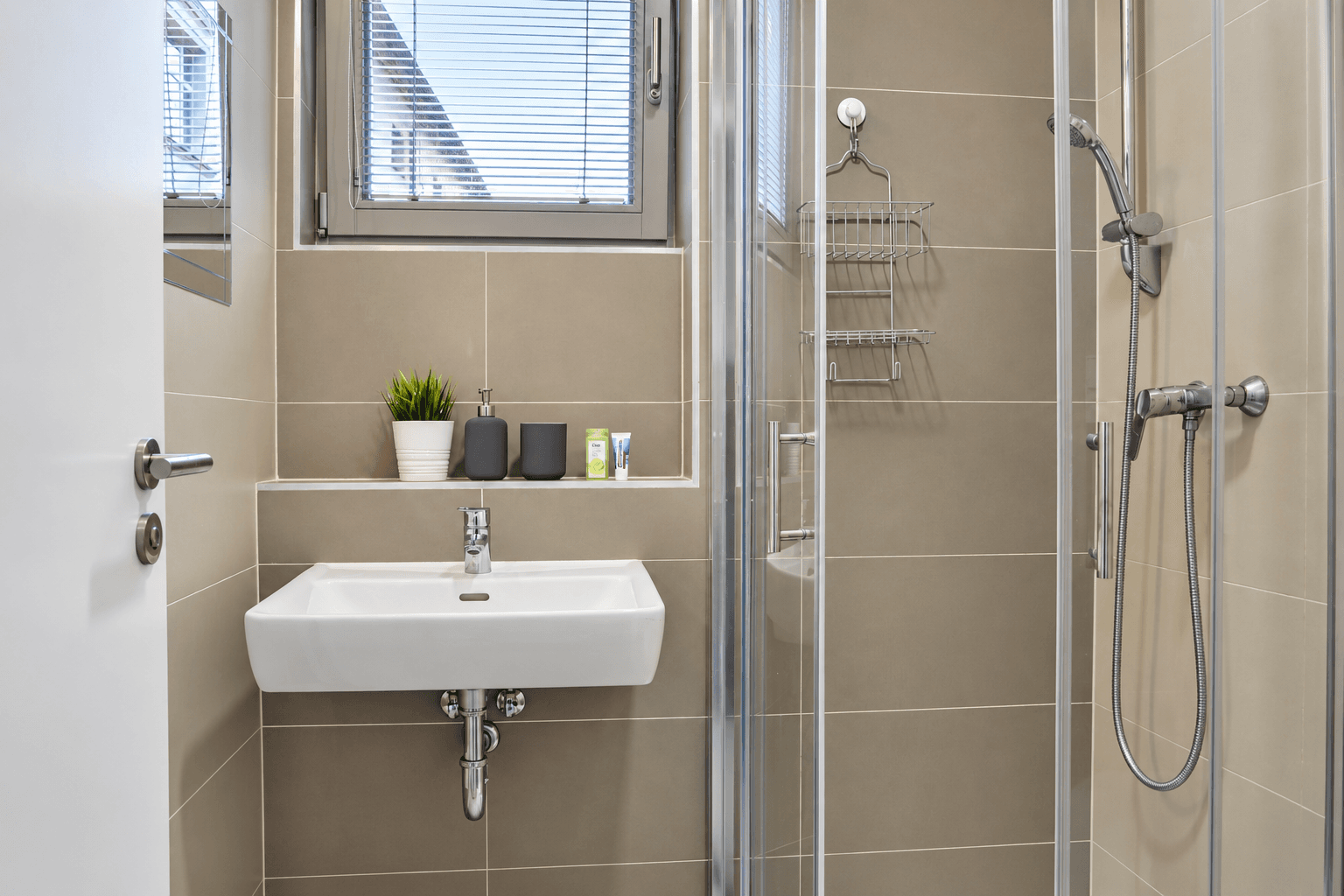 Prenájom bytu 1-izbový 20 m², Hartigova, Praha, Praha Prenájom bytu 1-izbový 20 m², Hartigova, Praha, Praha
