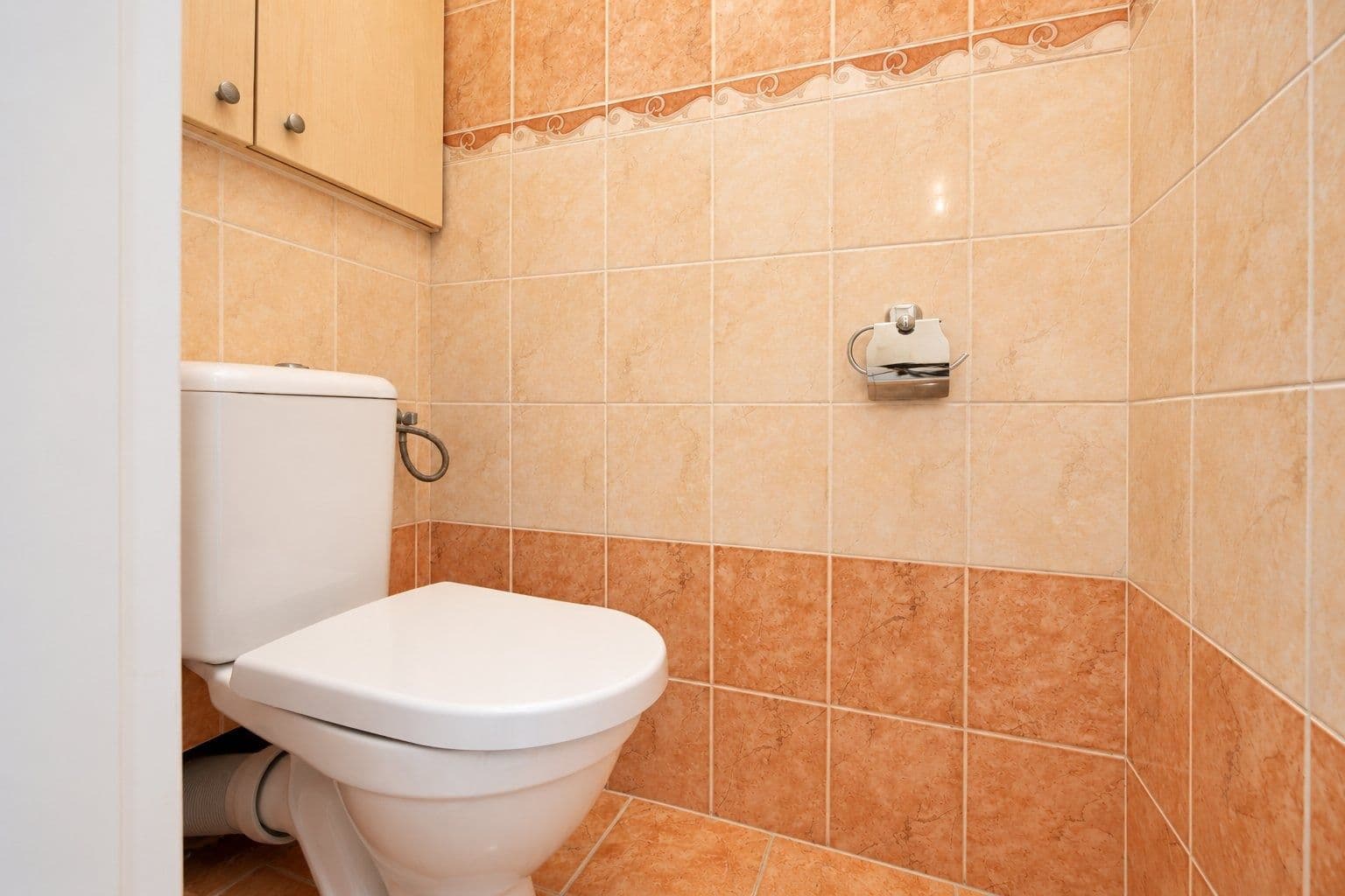 Prenájom bytu 4-izbový 77 m², Nedašovská, Praha, Praha Prenájom bytu 4-izbový 77 m², Nedašovská, Praha, Praha