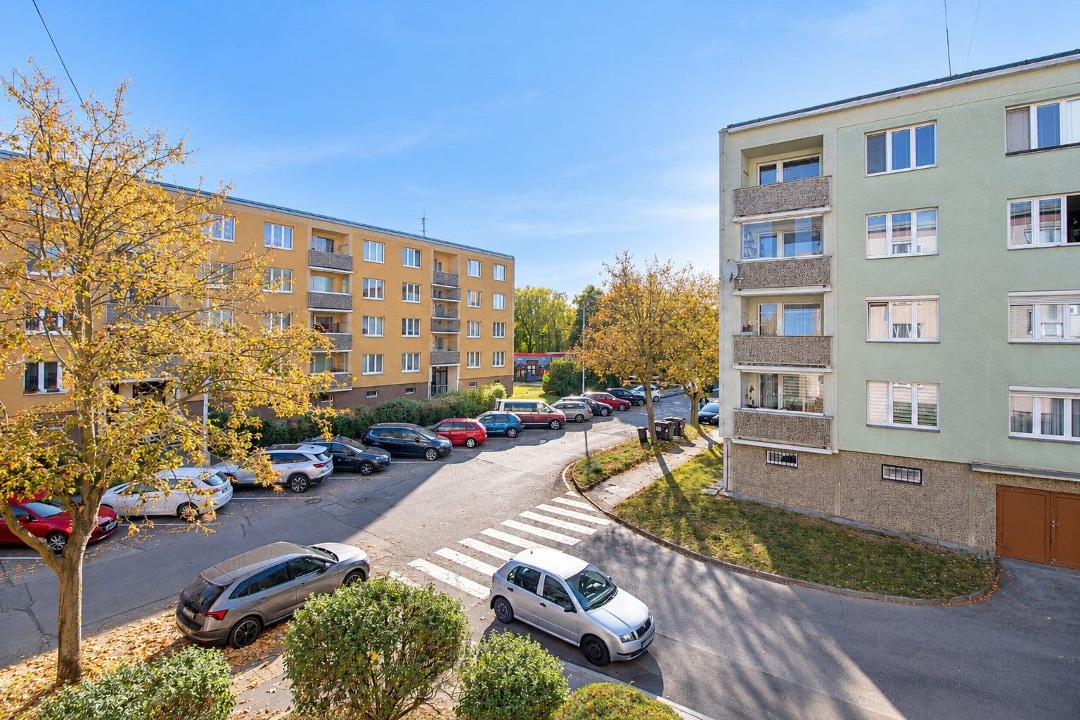 Prenájom bytu 4-izbový 77 m², Nedašovská, Praha, Praha Prenájom bytu 4-izbový 77 m², Nedašovská, Praha, Praha