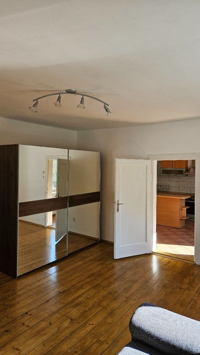 Prenájom bytu 2-izbový 70 m², U Bažantnice, Poděbrady, Středočeský kraj Prenájom bytu 2-izbový 70 m², U Bažantnice, Poděbrady, Středočeský kraj