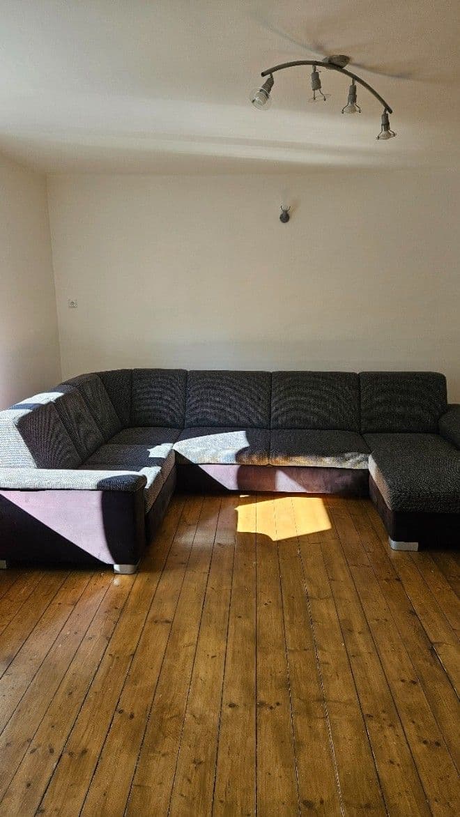 Prenájom bytu 2-izbový 70 m², U Bažantnice, Poděbrady, Středočeský kraj Prenájom bytu 2-izbový 70 m², U Bažantnice, Poděbrady, Středočeský kraj
