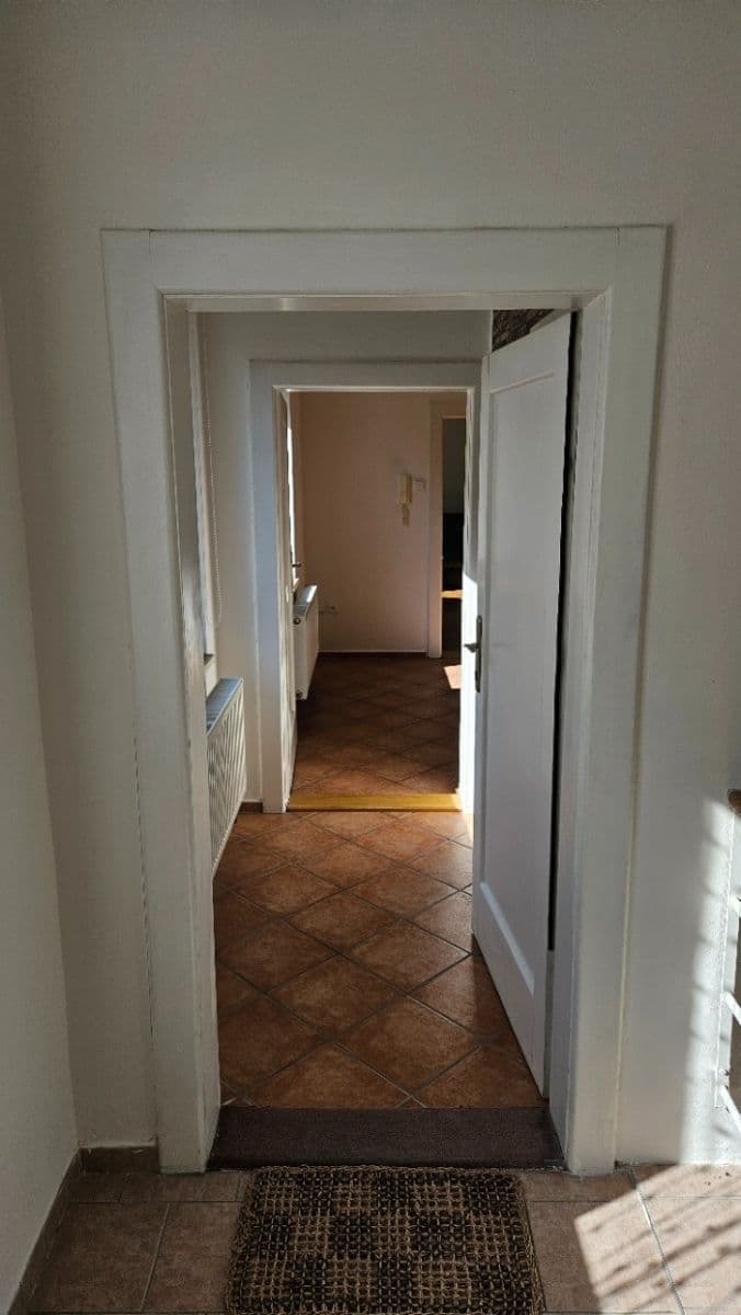 Prenájom bytu 2-izbový 70 m², U Bažantnice, Poděbrady, Středočeský kraj Prenájom bytu 2-izbový 70 m², U Bažantnice, Poděbrady, Středočeský kraj