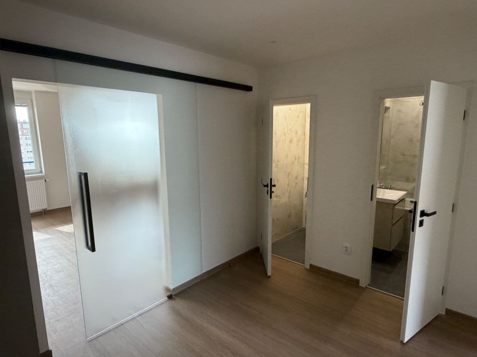 Prenájom bytu 3-izbový 72 m², Sluneční náměstí, Praha, Praha Prenájom bytu 3-izbový 72 m², Sluneční náměstí, Praha, Praha