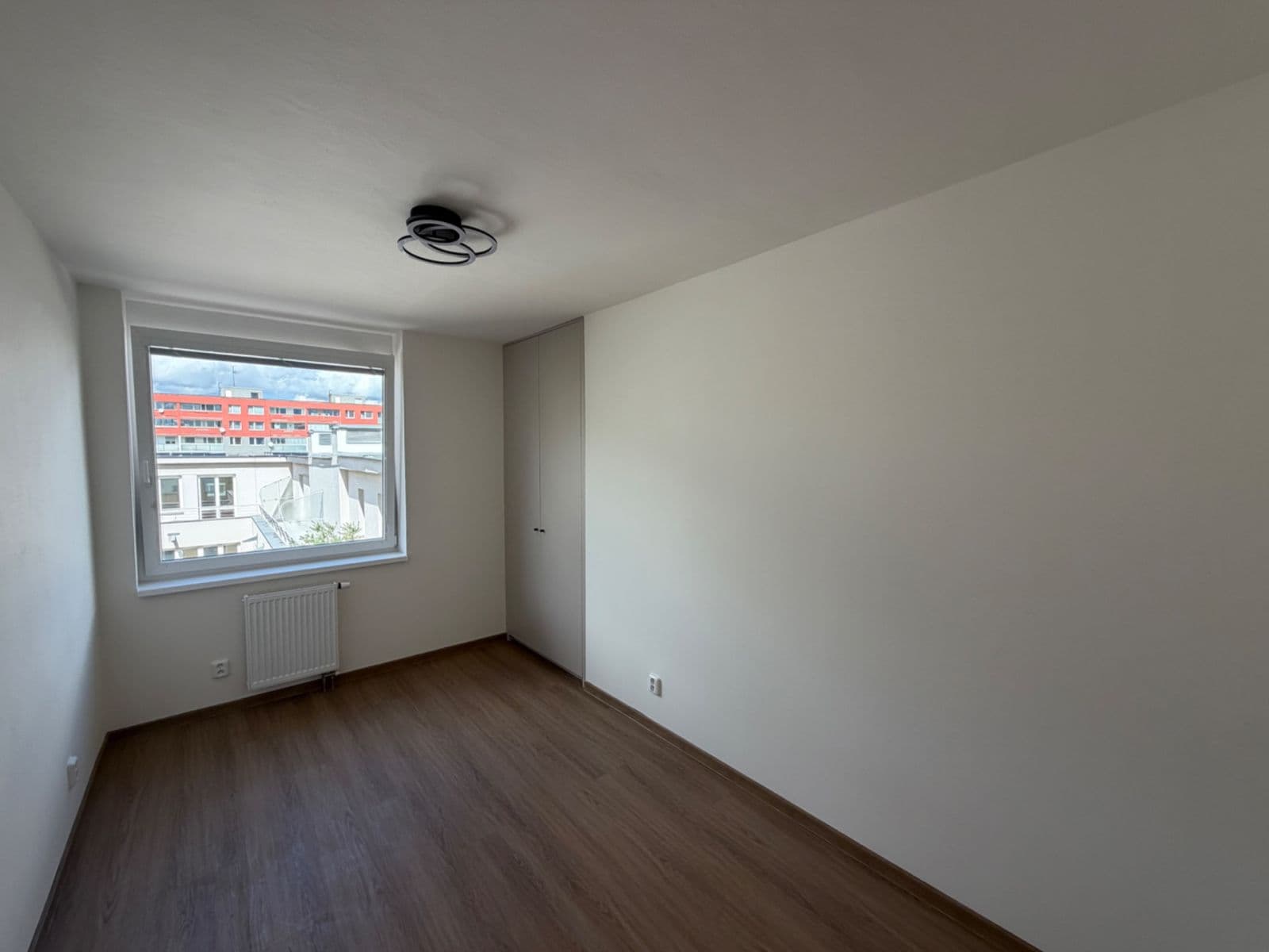 Prenájom bytu 3-izbový 72 m², Sluneční náměstí, Praha, Praha Prenájom bytu 3-izbový 72 m², Sluneční náměstí, Praha, Praha