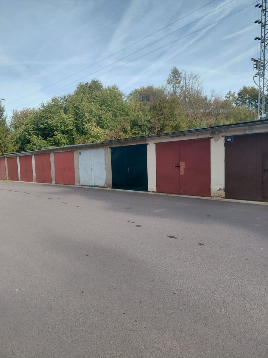 Predaj garáže 20 m², U Stadionu, Kuřim, Jihomoravský kraj Predaj garáže 20 m², U Stadionu, Kuřim, Jihomoravský kraj