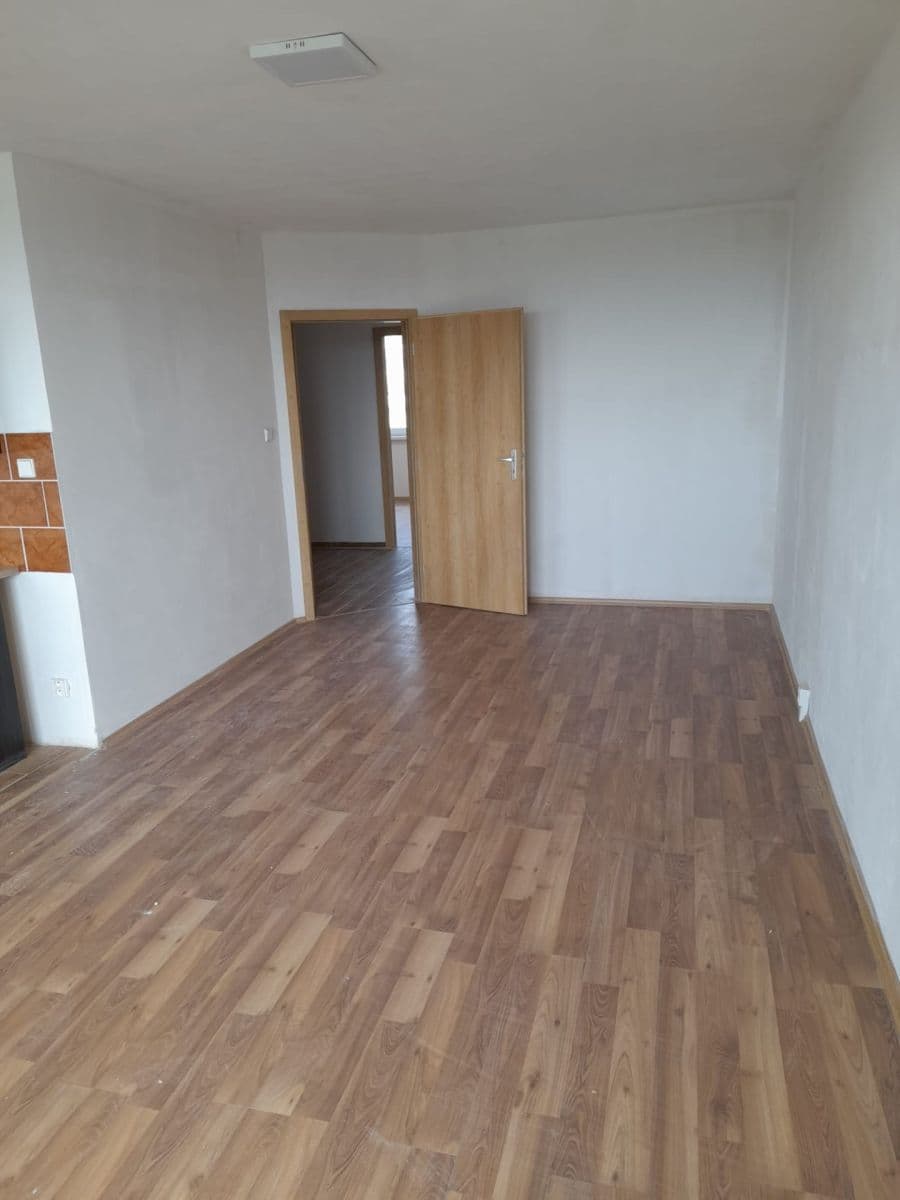 Prenájom bytu 3-izbový 69 m², Hamerská, Litvínov, Ústecký kraj Prenájom bytu 3-izbový 69 m², Hamerská, Litvínov, Ústecký kraj