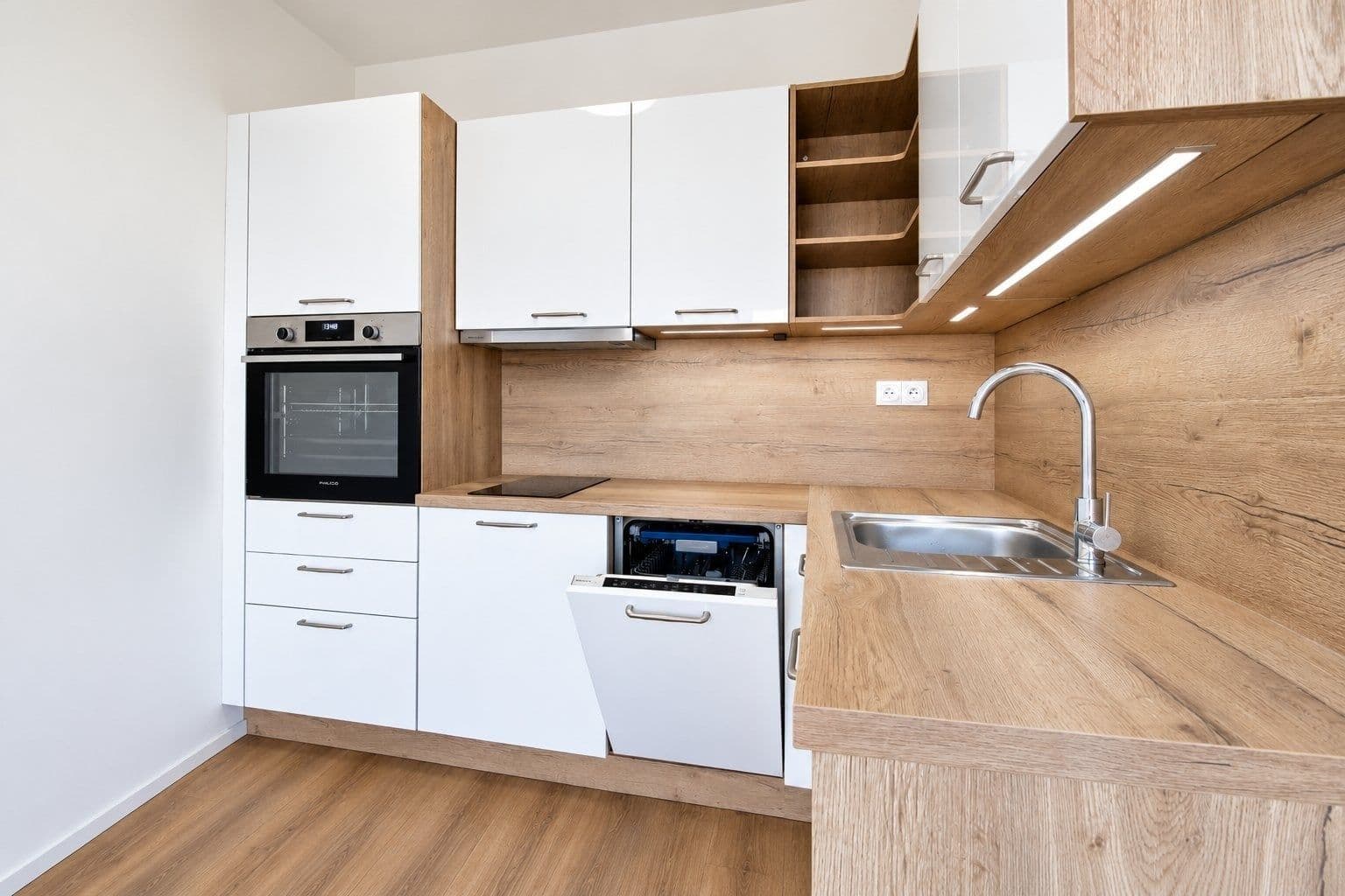 Prenájom bytu 1-izbový 31 m², Arnošta Valenty, Praha, Praha Prenájom bytu 1-izbový 31 m², Arnošta Valenty, Praha, Praha